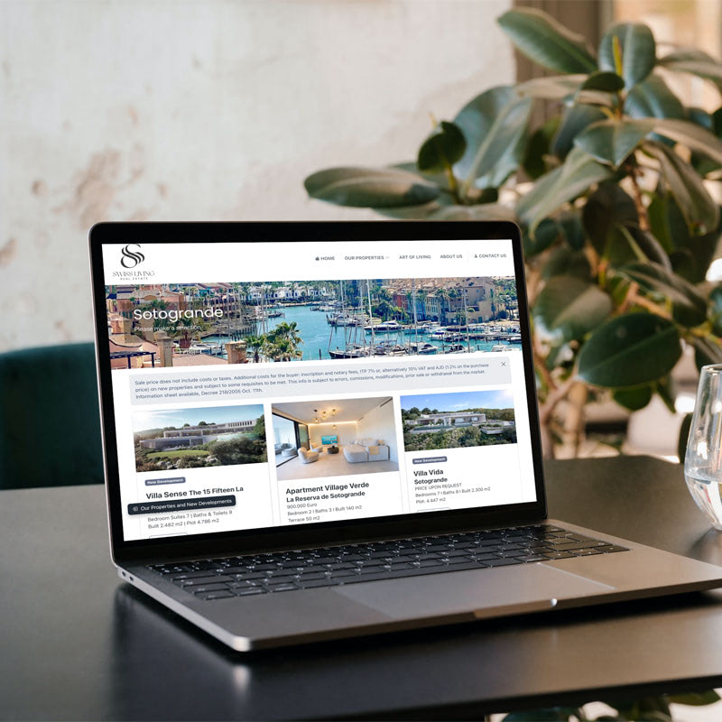 Laptop Website Ansicht Swiss-Living